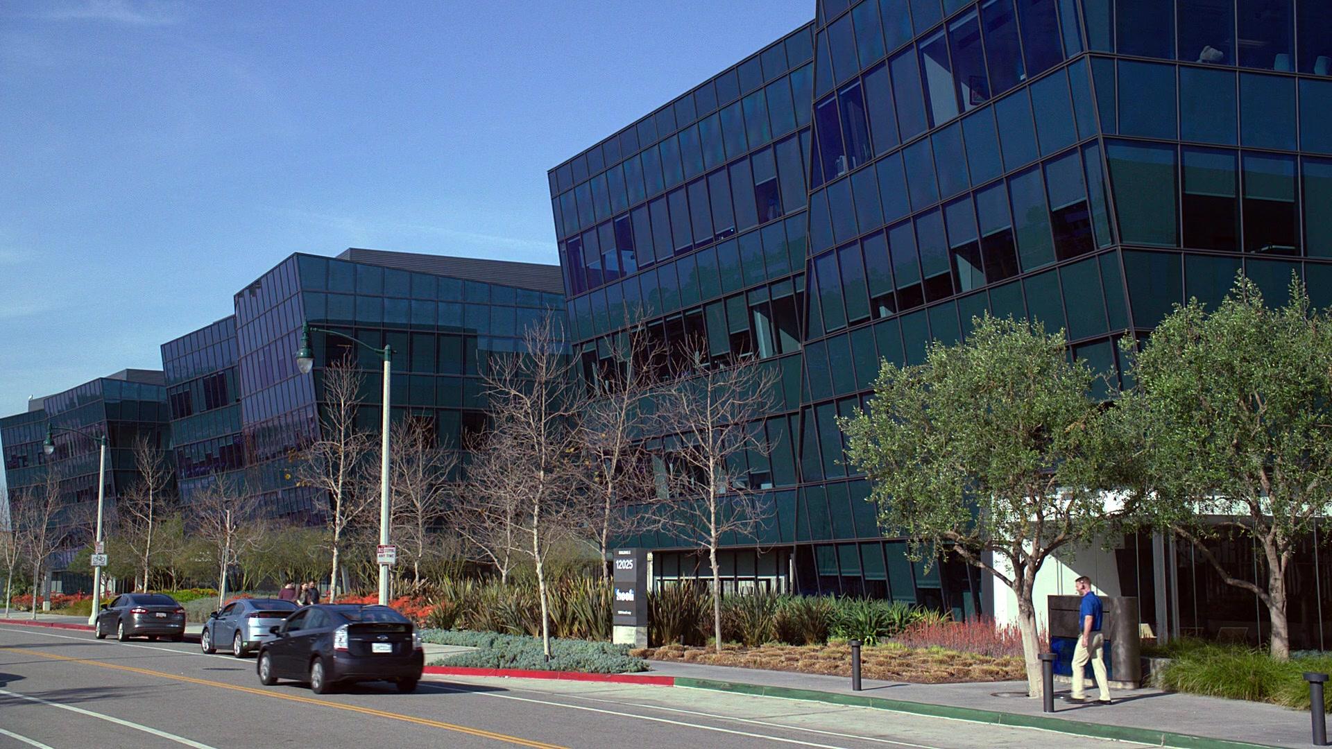 Сериал Силиконовая долина (2014) 4 сезон 1 эпизод