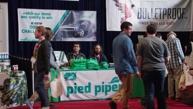 Ежедневные активные пользователи - 9 серия, 3 сезона, сериала Силиконовая долина (2014)