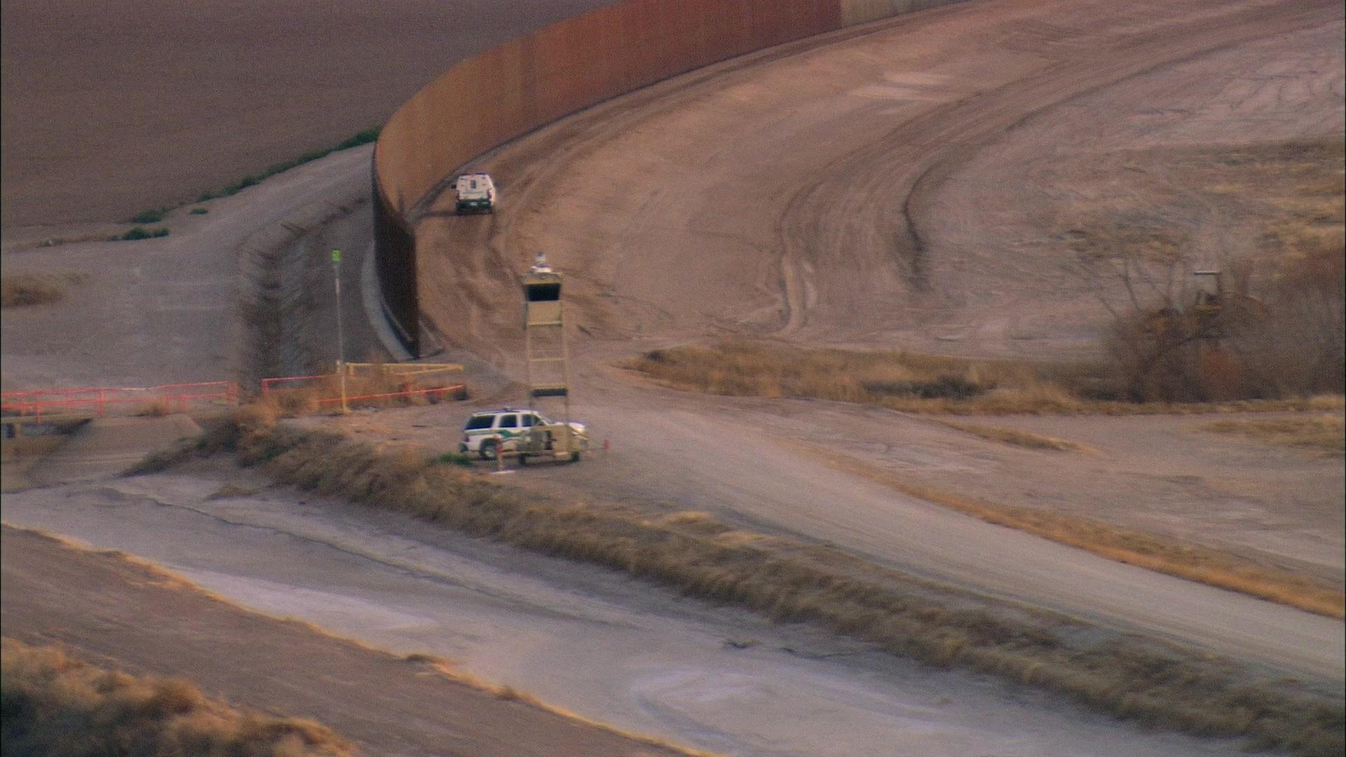 Сериал Мистер Робот (2015) 3 сезон 1 эпизод