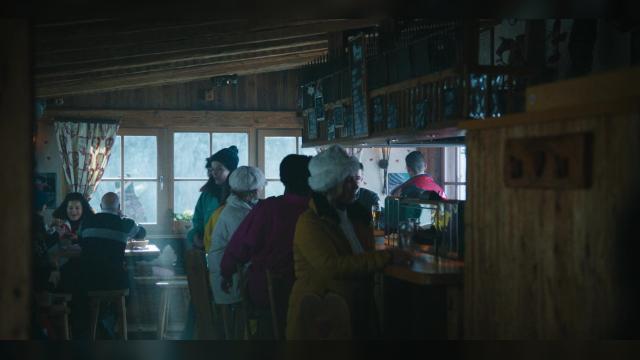 First Vacation - 3 серия, 1 сезона, сериала Мистер и миссис Смит (2024)