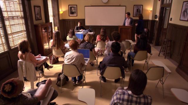 The Land of Rape and Honey - 2 серия, 3 сезона, сериала Блудливая Калифорния (2007)