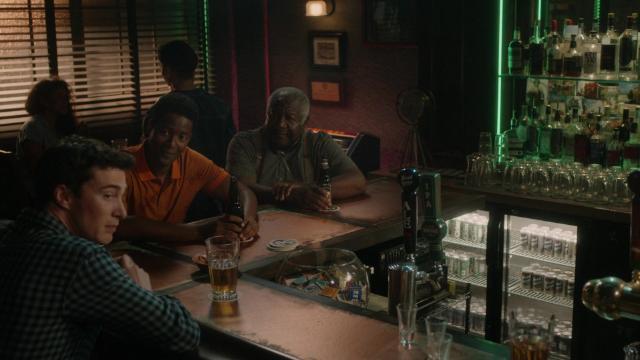 Girls' Night - 3 серия, 2 сезона, сериала Засланец из космоса (2021)