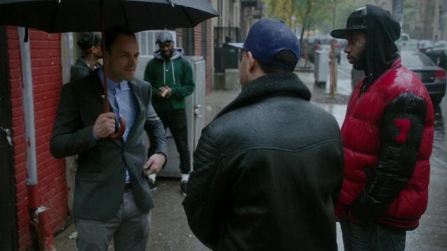 Страдания идут на пользу - 9 серия, 5 сезона, сериала Элементарно (2012)