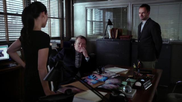 Всё в семью - 13 серия, 2 сезона, сериала Элементарно (2012)