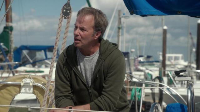 Поймать охотника за охотниками - 5 серия, 5 сезона, сериала Элементарно (2012)