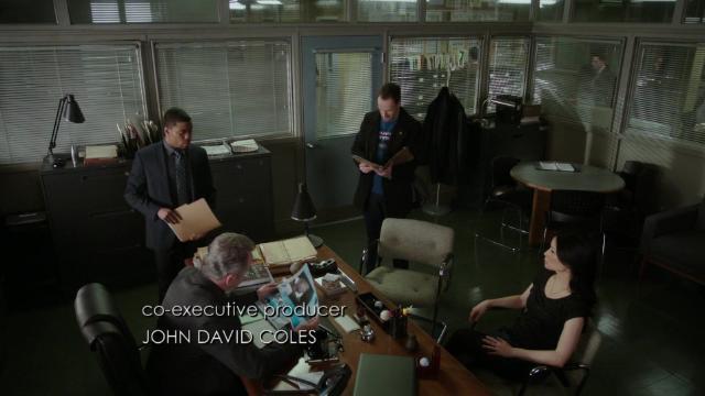 Детали - 16 серия, 1 сезона, сериала Элементарно (2012)