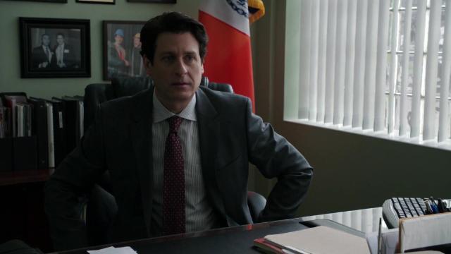 Насколько тебе известно - 16 серия, 3 сезона, сериала Элементарно (2012)