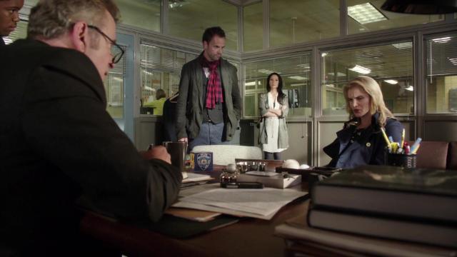 Пожиратель детей - 3 серия, 1 сезона, сериала Элементарно (2012)