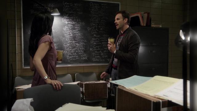 Малые пороки - 5 серия, 1 сезона, сериала Элементарно (2012)