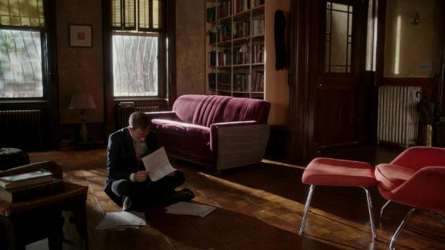 Наше время истекло - 4 серия, 6 сезона, сериала Элементарно (2012)