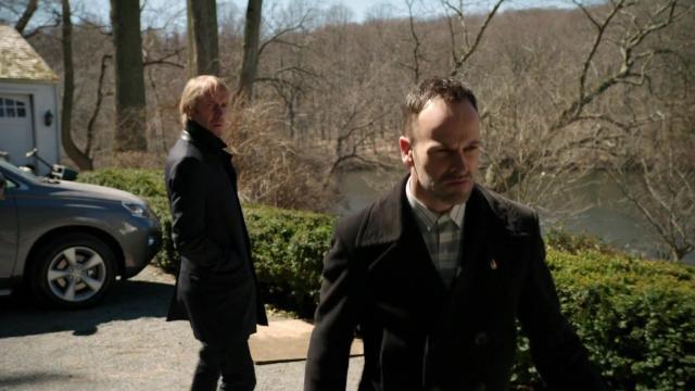 Да наступит тьма - 22 серия, 2 сезона, сериала Элементарно (2012)