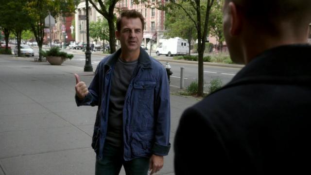 Последнее дежурство - 8 серия, 3 сезона, сериала Элементарно (2012)