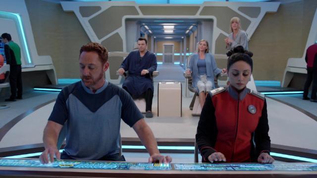 Tomorrow, and Tomorrow, and Tomorrow - 13 серия, 2 сезона, сериала Орвилл (2017)