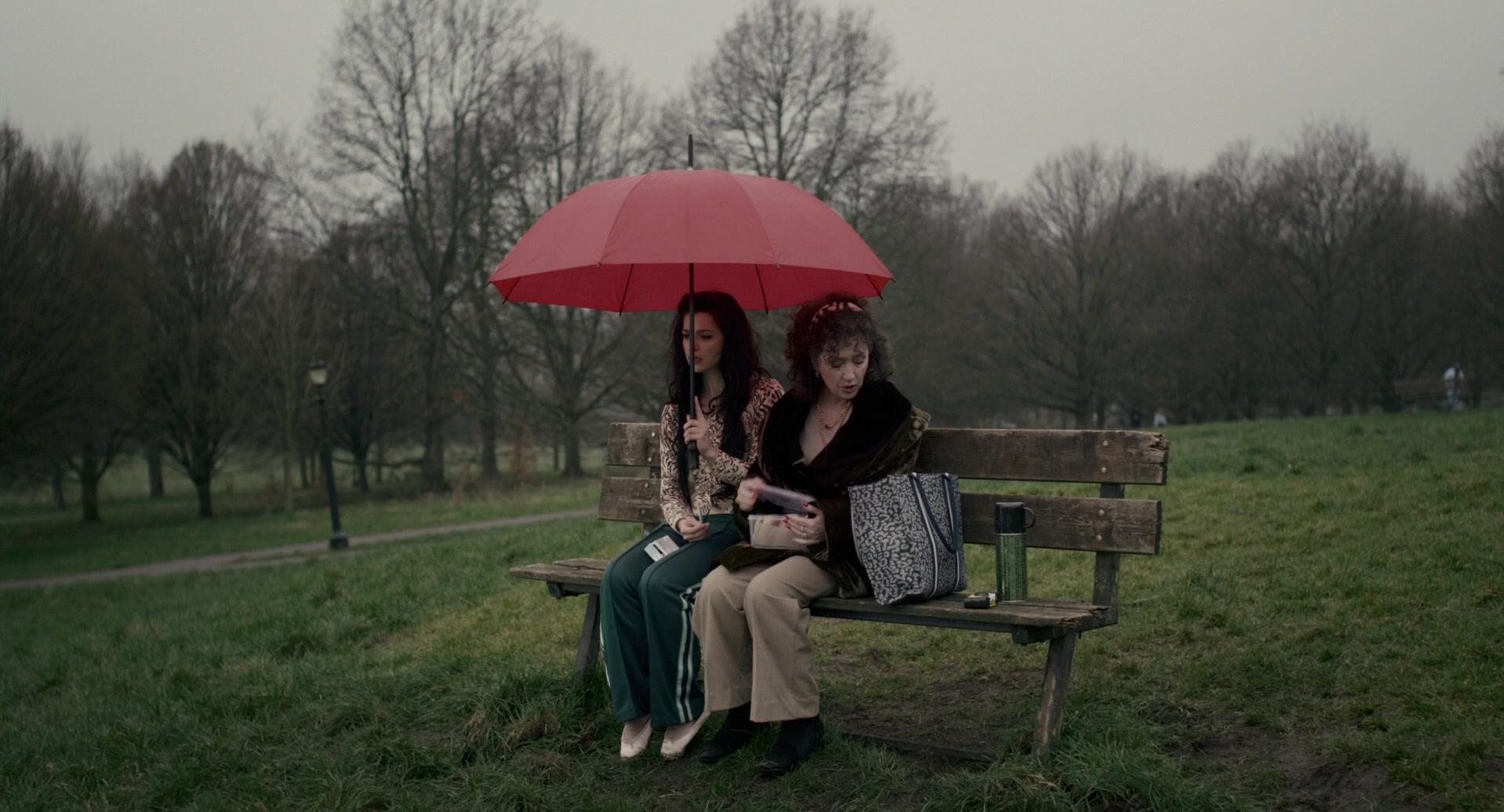 Фильм Обратно во мрак (2024)