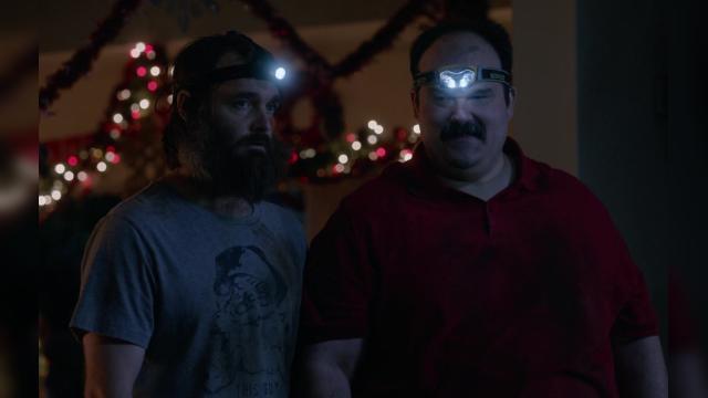 Тихая ночь - 10 серия, 2 сезона, сериала Последний человек на Земле (2015)