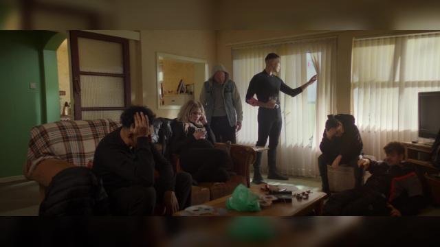 Милые шестнадцать лет - 4 серия, 5 сезона, сериала Голяк (2019)