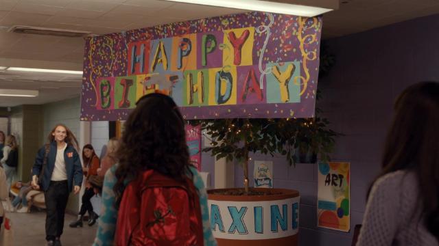 Happy My Birthday to You - 4 серия, 2 сезона, сериала Джинни и Джорджия (2021)