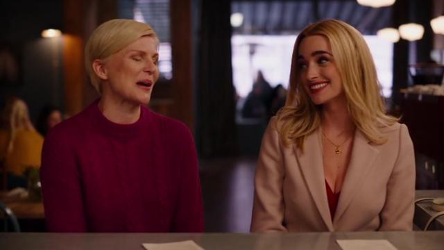 The Worst Betrayal Since Jordyn and Kylie - 10 серия, 1 сезона, сериала Джинни и Джорджия (2021)