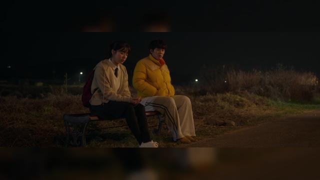 The Stranger - 7 серия, 1 сезона, сериала Перемещение (2023)