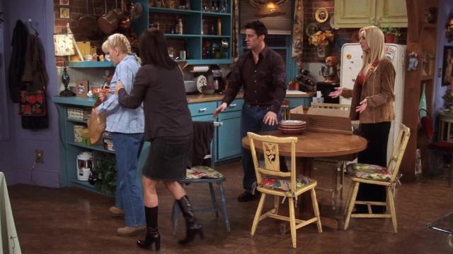 Эпизод с прощальной вечеринкой Рэйчел - 16 серия, 10 сезона, сериала Друзья (1994)