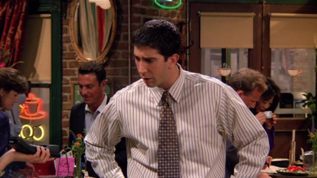 Эпизод с Большим пальцем - 3 серия, 1 сезона, сериала Друзья (1994)