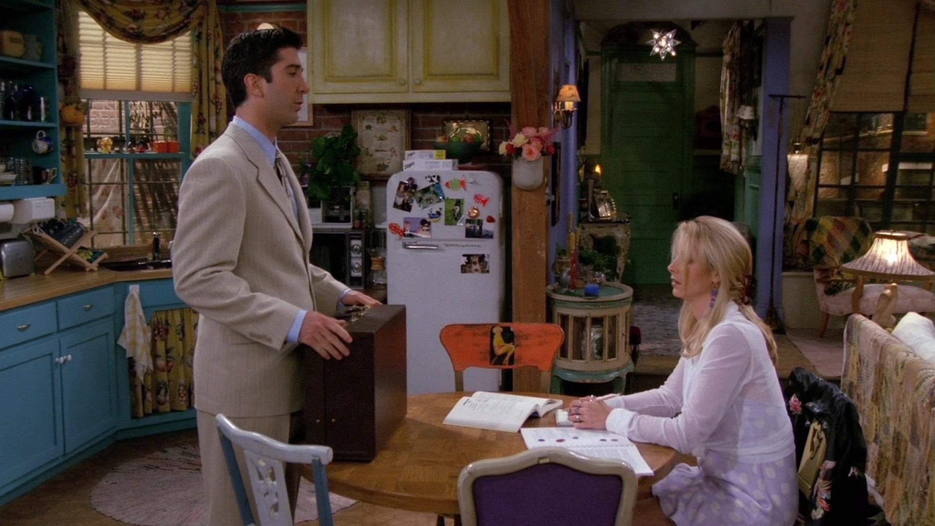 Сериал Друзья (1994) 2 сезон 3 эпизод