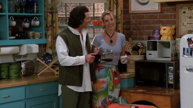 Эпизод с новой подругой Росса - 1 серия, 2 сезона, сериала Друзья (1994)