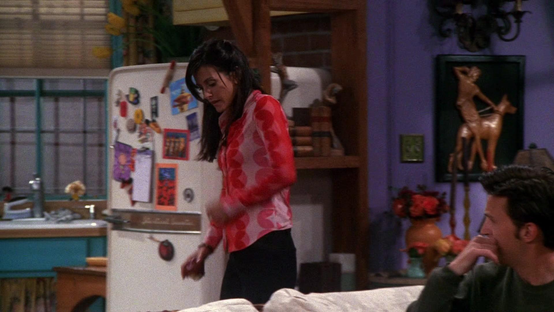 Сериал Друзья (1994) 7 сезон 6 эпизод