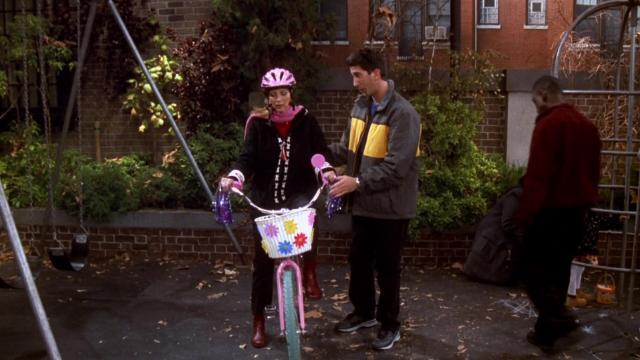 Эпизод с конфетами - 9 серия, 7 сезона, сериала Друзья (1994)