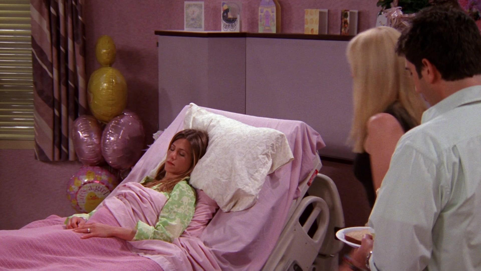 Сериал Друзья (1994) 9 сезон 1 эпизод