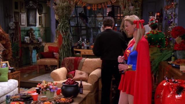 Эпизод с вечеринкой на Хэлоувин - 6 серия, 8 сезона, сериала Друзья (1994)