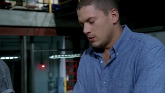 Один за всех - 6 серия, 4 сезона, сериала Побег (2005)