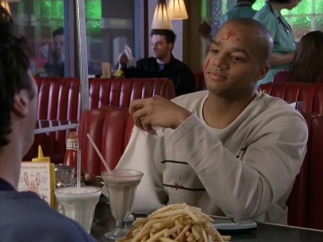 Сериал Клиника (2001) 2 сезон 15 эпизод