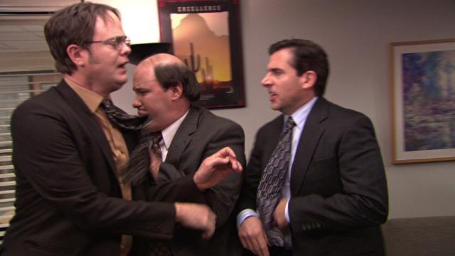 Stress Relief (1) - 14 серия, 5 сезона, сериала Офис (2005)