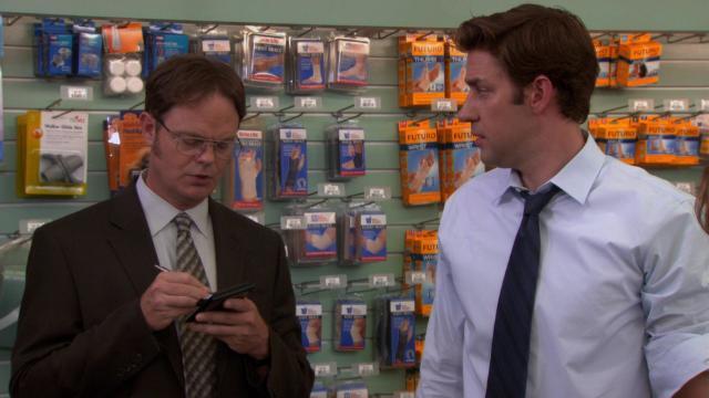 Pam's Replacement - 7 серия, 8 сезона, сериала Офис (2005)