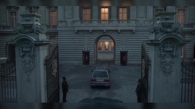 Ритц - 8 серия, 6 сезона, сериала Корона (2016)