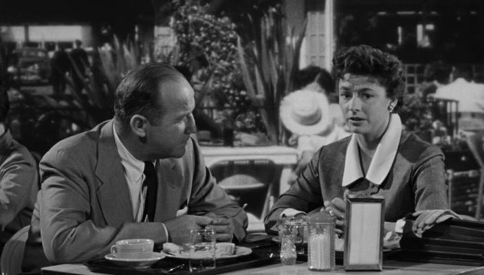 Фильм На трёх тёмных улицах (1954)
