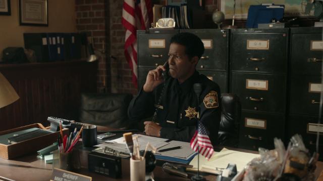 The Lonely Man - 2 серия, 4 сезона, сериала Засланец из космоса (2021)