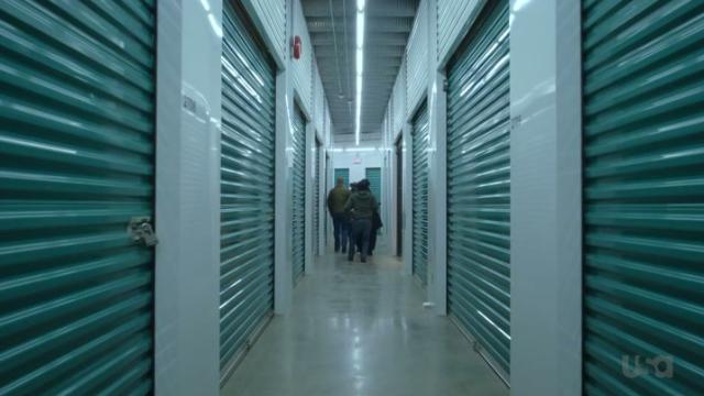 Tunnel Vision - 9 серия, 4 сезона, сериала Засланец из космоса (2021)