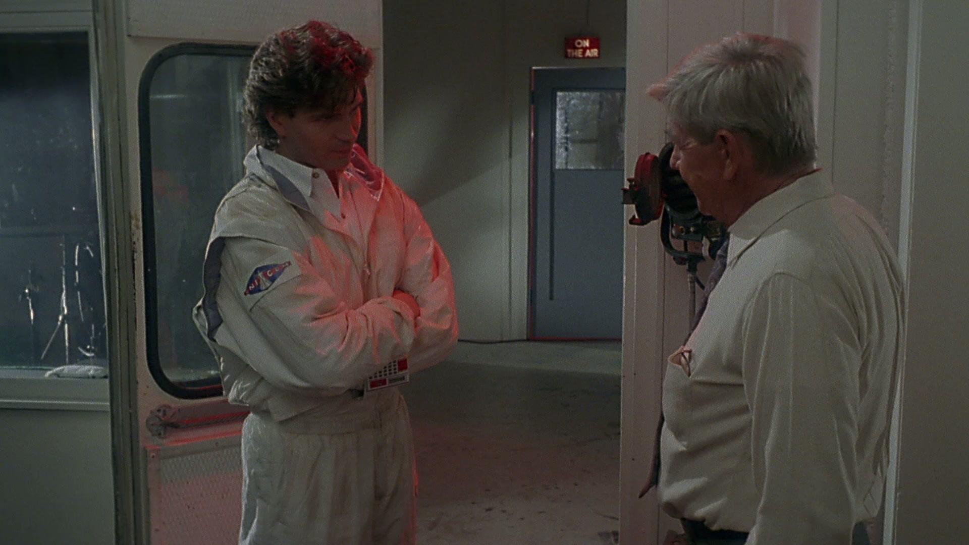 Фильм Бей и жги (1990)