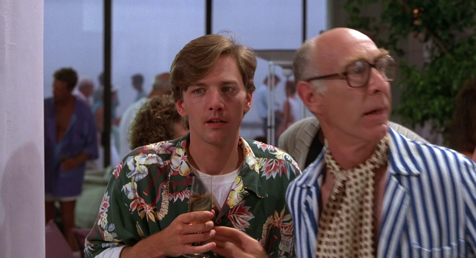 Фильм Уик-энд у Берни (1989)