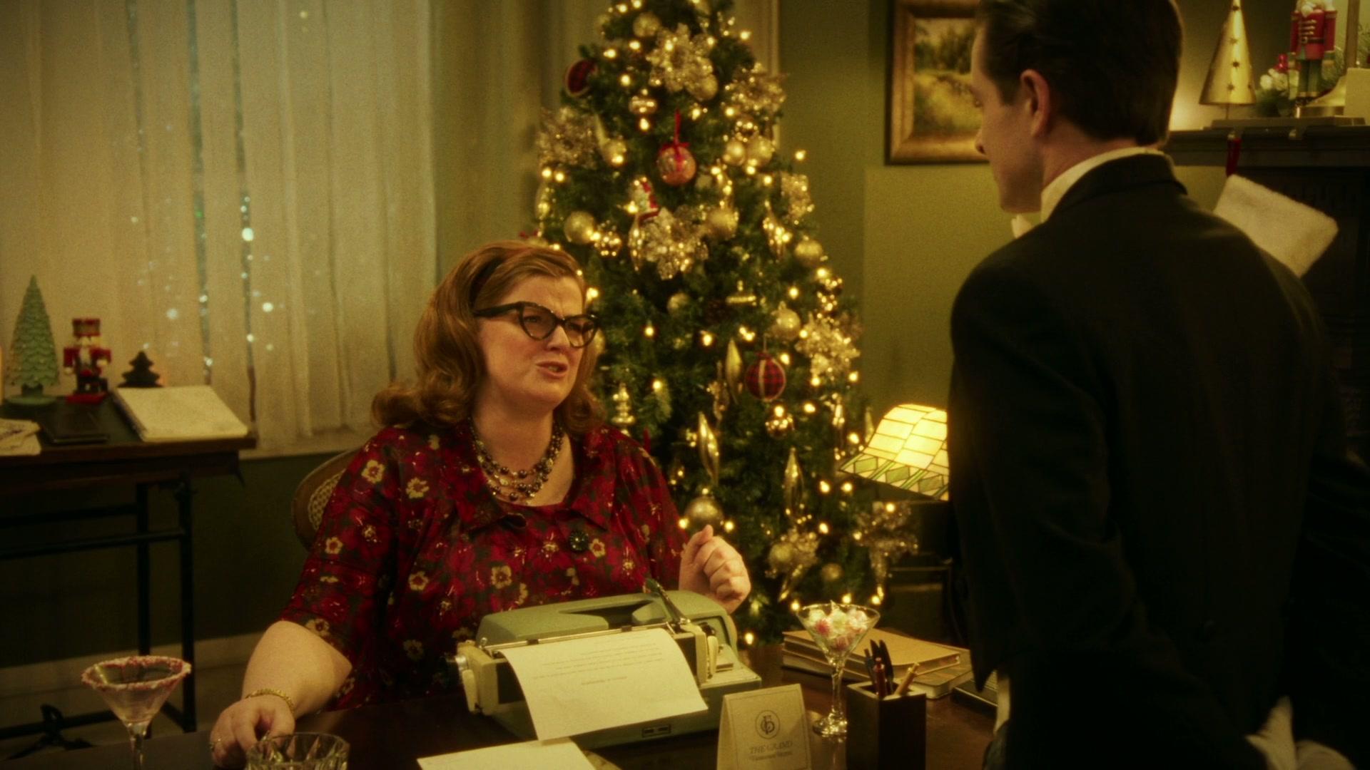 Фильм Люксовый праздничный роман (2025)