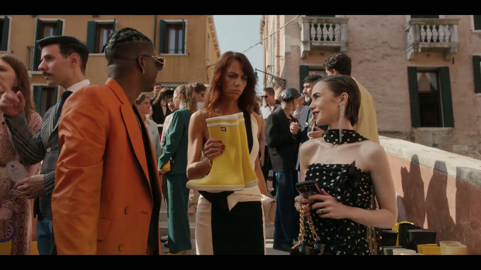 Сериал Эмили в Париже (2020) 5 сезон 10 эпизод