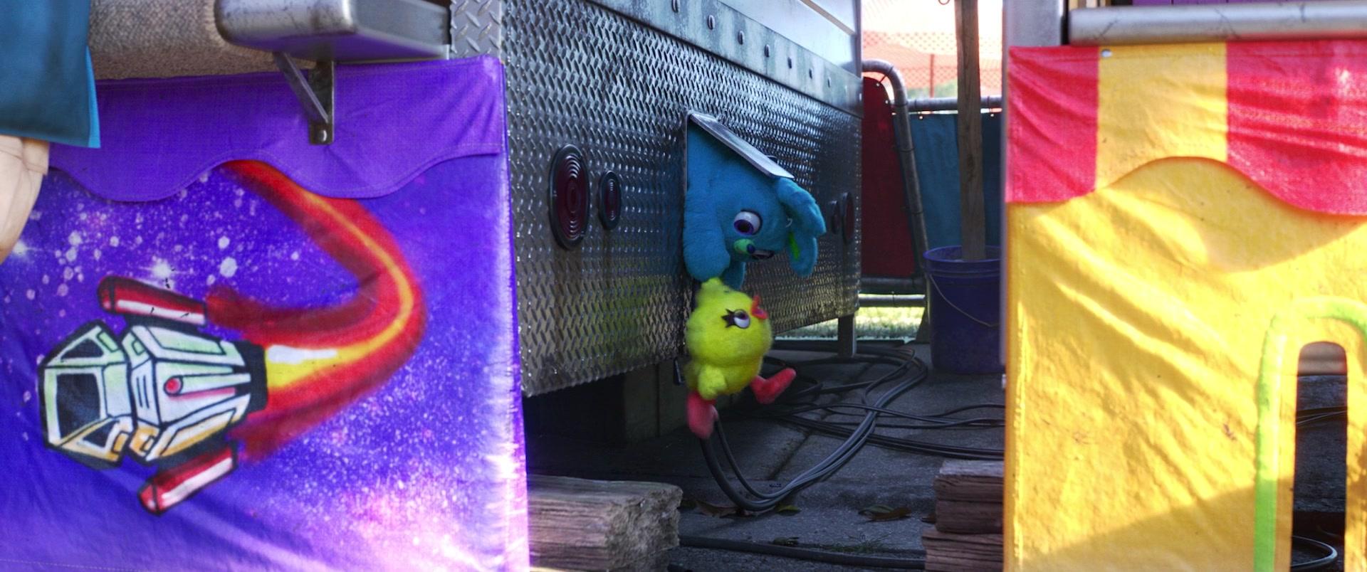 Фильм История игрушек 4 (2019)