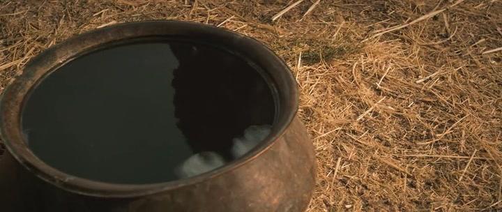 Фильм Возрожденный из пепла (2019)