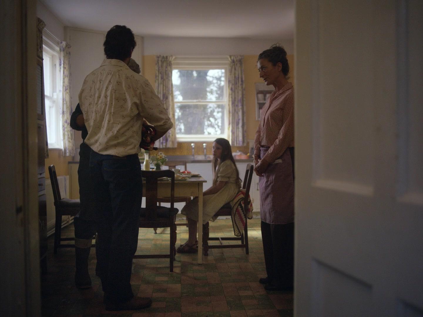 Фильм Тихоня (2021)