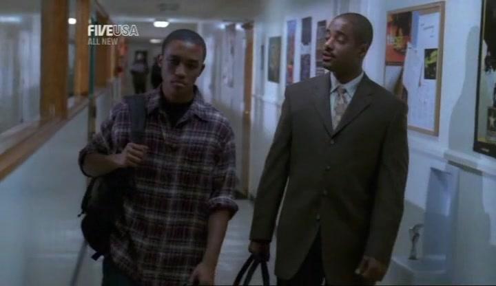 Сериал Защитник (2001) 2 сезон 9 эпизод