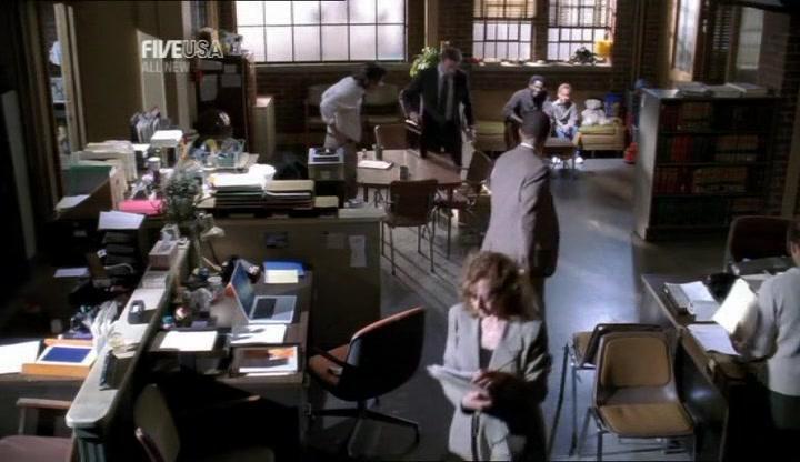 Сериал Защитник (2001) 3 сезон 22 эпизод