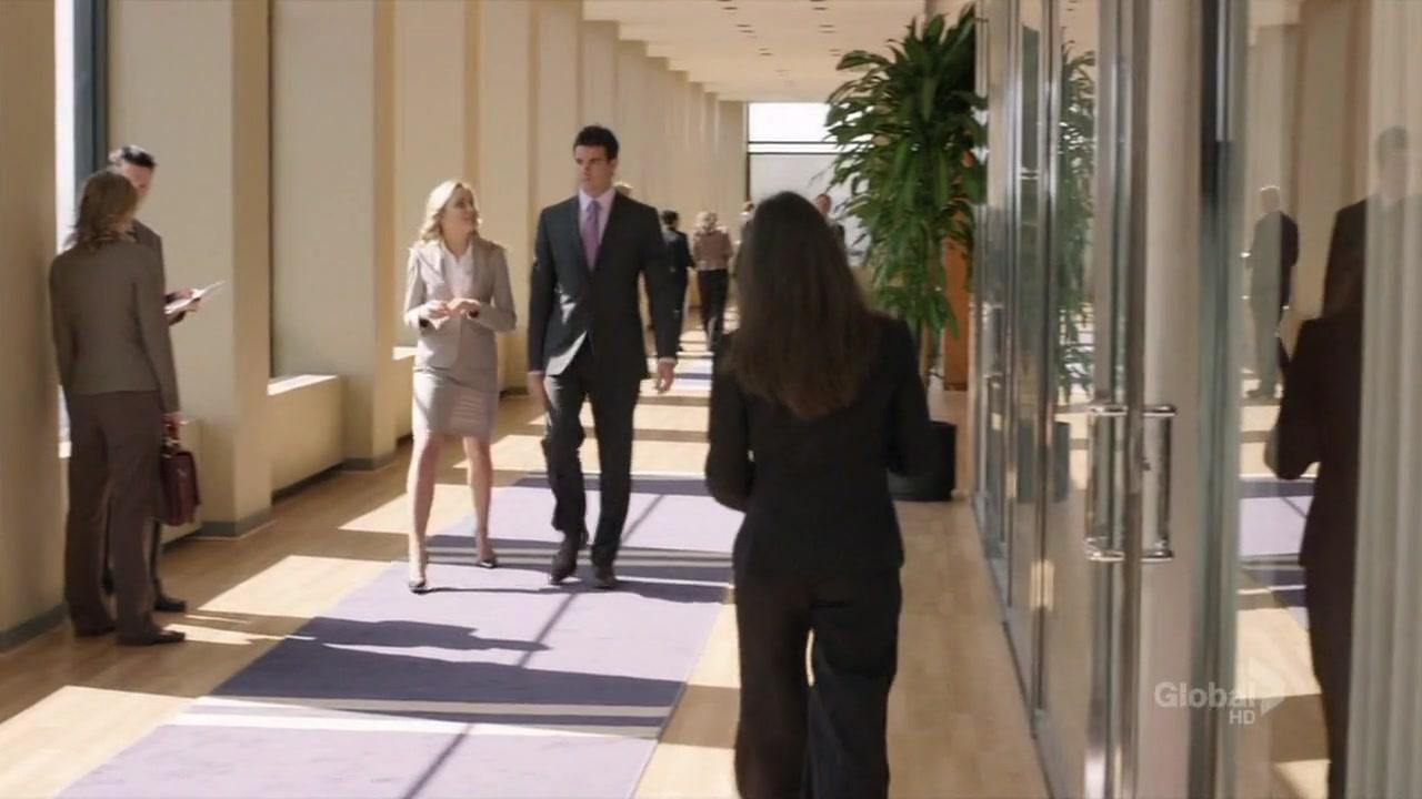 Сериал В паутине закона (2010) 1 сезон 1 эпизод