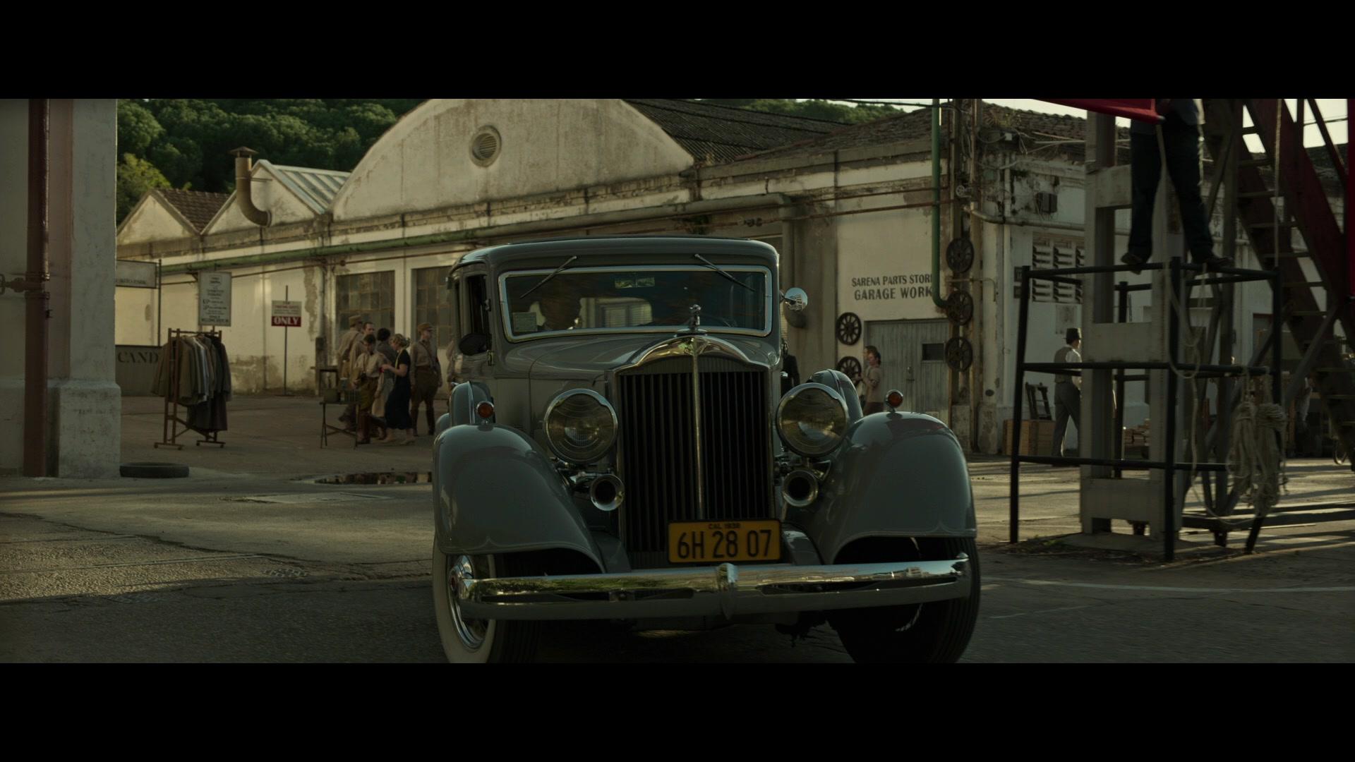 Фильм Марлоу (2022)